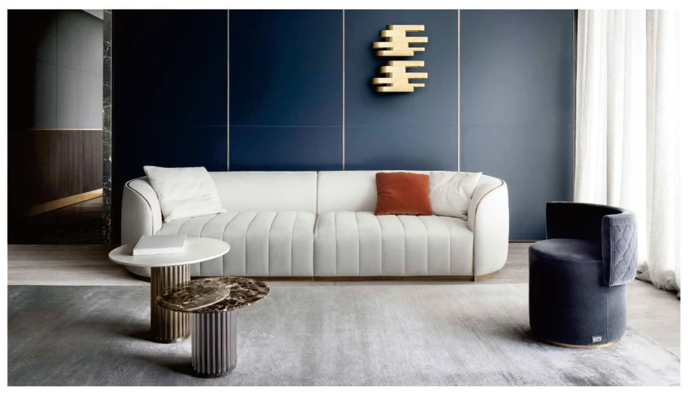 Sofá blanco de líneas envolventes · Ref. WD - 004