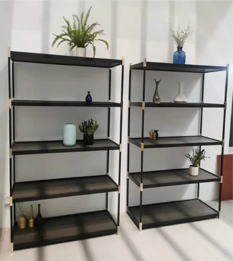 Biblioteca modular independiente negra · Guardado · Ref. WAO-AL-GUA-0036 · vista 2