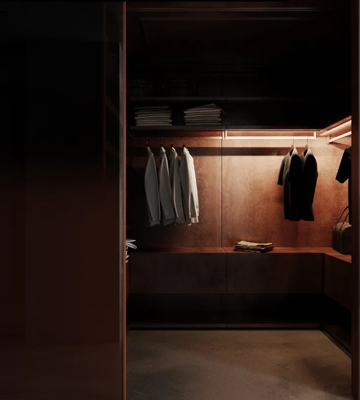 Vestidor oscuro con fondo de madera rojiza · Guardado · Ref. WAO-AL-GUA-0051 · vista 3