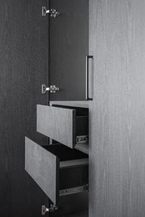Armario gris oscuro de pared completa · Guardado · Ref. WAO-AL-GUA-0074 · vista 4