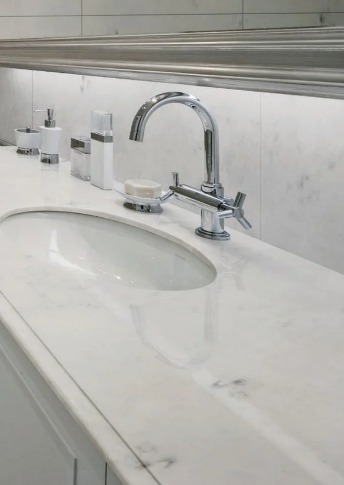 ALLURE PL10005 · Blanco de nubes suaves · Piedra & travertino · Ref. PL10005 · vista 3